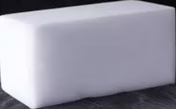 Dry ice block for transport cooling